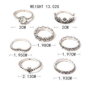 แหวนผสมสไตล์ยุโรปและอเมริกาชุดเครื่องประดับ7ชิ้นลายดอกไม้ประดับเพชรย้อนยุค - Product Image 3