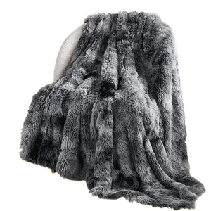 Couverture de luxe en peluche légère et moelleuse en fausse fourrure polaire pour l'hiver