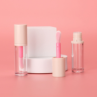 Récipients de brillant à lèvres recyclables personnalisés OMI tubes d'emballage de brillant à lèvres de marque privée de haute qualité baguettes cosmétiques de sérigraphie
