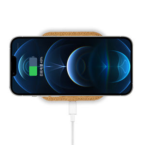 Nouveau vert écologique forme carrée multi bureau liège <span class=keywords><strong>chargeur</strong></span> à <span class=keywords><strong>Induction</strong></span> sans fil téléphone portable coq <span class=keywords><strong>chargeur</strong></span> <span class=keywords><strong>chargeur</strong></span> de téléphone - Product Image 3