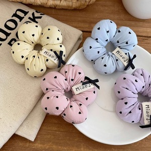 Coleteros Acolchados con Forma de Corazón al Estilo Coreano para Niñas, Lazos para el Cabello, Lindas Bandas Elásticas para el Cabello para Niñas - Product Image 1