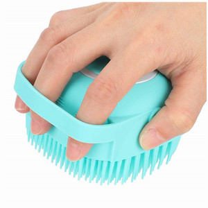 Wholesale New Soft Silicone Massaging <b>Brush</b> <b>Dog</b> Cat Hair Bath Comb Pet Shower <b>Brush</b> - Product Image 3