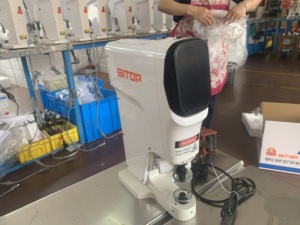 Nút chụp bằng nhựa thủ công BT-818D làm cho máy điều kiện mới với động cơ servo truyền động trực tiếp và các tính năng không dầu - Product Image 4