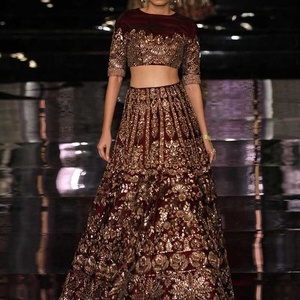 การออกแบบที่หรูหราของ-Koti กับ Lehenga ชุดที่มีการตกแต่งที่สวยงามในงานหินลูกปัดแก้วคริสตัลสำหรับงานแต่งงาน = 2021 - Product Image 1