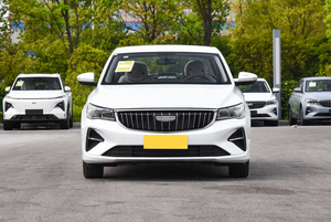 รถยนต์มือสอง Geely Emgrand Blue Sedan ปี 2018 เครื่องยนต์ 1.5L CVT พวงมาลัยซ้าย 5 ที่นั่ง ไฟหน้า LED - Product Image 3