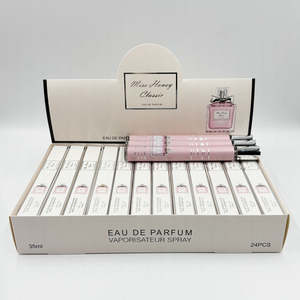 Venta Directa de Fábrica de Perfume Masculino Portátil de 35 ml, Adecuado para Viajes y Uso Profesional - Product Image 1