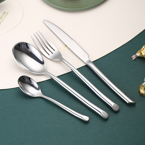 Ensemble de <span class=keywords><strong>vaisselle</strong></span> <span class=keywords><strong>complet</strong></span> de luxe réutilisable en acier inoxydable moderne argenté 18/10 pour restaurants - Product Image 3