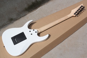 Guitare Flyoung de haute qualité, blanche, avec pont Floyd Rose et micros HSH - Product Image 6
