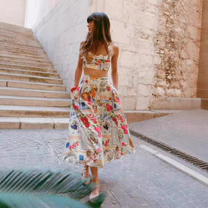 Vente en gros de hauts à col <span class=keywords><strong>carré</strong></span> et de pantalons larges à fleurs en deux pièces pour femmes, étiquette privée personnalisée - Product Image 5