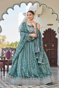 Proveedor con el Mejor Precio de Surat, Lehenga Choli para Mujer de Alta Demanda, Ropa Tradicional India para Bodas y Fiestas, Seda Pesada de Secado Rápido - Product Image 4