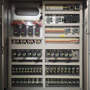 Armadio di controllo PLC con pannello rivestito in metallo personalizzato per stazione di pompaggio pressurizzata quadro di tensione - Product Image 2