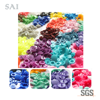 Kancing Plastik Warna-warni Model Baru
