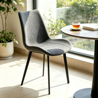 Chaise de salle à manger moderne en similicuir, chaise d'appoint rembourrée courbée, chaise d'appoint avec pieds en métal noir pour salle à manger, cuisine, maison