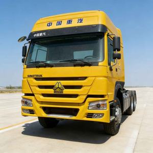 Camión Tractor Sinotruk Howo 6x4 de 371HP, 10 Ruedas, Euro 3, Diésel, Manual, para Transporte de Materiales de Construcción - Product Image 1