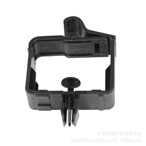 Clip de fixation triangulaire pour coffre Volvo 30721387 32269662 Support de panneau d'avertissement - Product Image 2