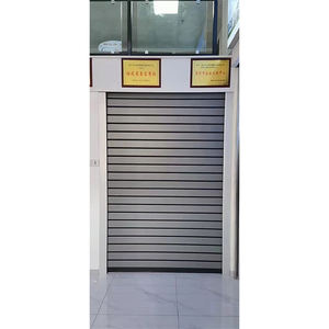 Asegure su negocio con una puerta de persiana enrollable con acabado estilo artesano de acero inoxidable - Product Image 3