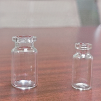 Flacon en verre borosilicate transparent moyen 2R 5ml 10ml avec bouchon en caoutchouc sérigraphié pour injection pharmaceutique