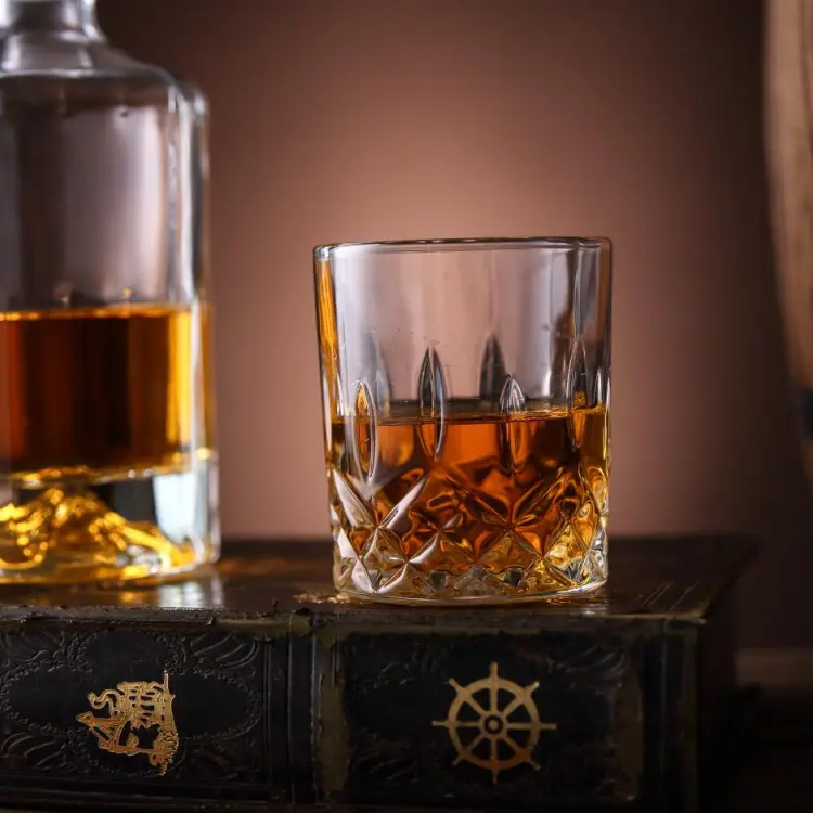 Bicchieri da whisky di lusso con base pesante bicchiere da whisky vecchio stile