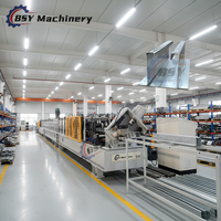 Máquina Automática de Perfilado de Rieles Laterales en C para Puertas Correderas, Controlada por PLC, para Aluminio y PVC, con Motor
