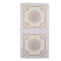 Plaques de plafond carrées en PVC 500x500mm, résistantes à l'humidité, imperméables, panneaux muraux intérieurs, style moderne minimaliste
