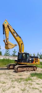 Excavatrice sur chenilles CAT336D d'occasion certifiée CE |   Certifié Japon |   Chariot hydraulique de 36 tonnes pour accessoire de tarière de construction - Product Image 3