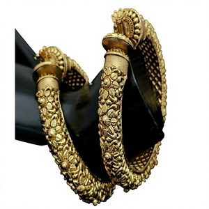 PULSERAS ELEGANTES Y BRILLANTES de Moda, Acabado Dorado de Primera Calidad, Juego de Dos Pulseras Abribles con Moissanita para Mujer, para Bodas - Product Image 2