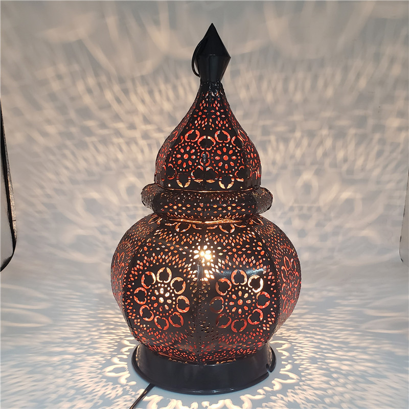 Moroccan Vintage Lantern Lights Lamp Oriental Garden Outdoor Hanging Lanterns for Candles as Decoration