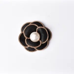 DIY Camellia Small Fragrance Classic Black And White Pearl Accessories