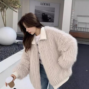 Zeyu 2026 Nouvelle Veste Décontractée d'Hiver pour <span class=keywords><strong>Femme</strong></span> en Fausse Fourrure Crème, Coupe Oversize, Bordure Tricotée, Col Montant Zippé, Douce, Pelucheuse, Épaisse <span class=keywords><strong>et</strong></span> Chaude, ODM - Product Image 6