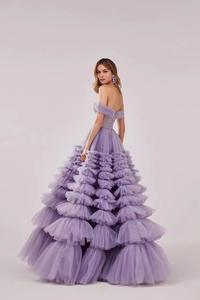 Vestido de Noche Escote Corazón Hombros Descubiertos con Volantes para Fiesta de Graduación Espalda Acordonada Lavanda en Capas - Product Image 4