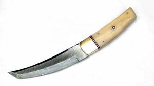 มีดอเนกประสงค์ Sizzco ทำจากเหล็กดามัสกัสปรับแต่งได้ ใบมีดหลายแบบ สำหรับล่าสัตว์ ตั้งแคมป์ พร้อมคลิปทองเหลืองทำมือและด้ามจับทำจากกระดูกอูฐ รองรับ OEM - Product Image 3