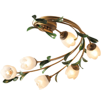 Lustre en cuivre artistique avec décoration de boutons de rose, motif de chambre à coucher, lumières de lustre, fleur scintillante avec feuille