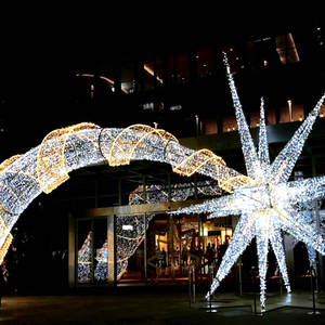 Guirlandes lumineuses de Noël Starburst, indice de protection IP65, créent une sculpture lumineuse pour les centres commerciaux, les places publiques, les hôtels et les festivals d'hiver. - Product Image 1