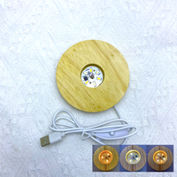 Boule de cristal LED colorée moderne de 6 cm, 7 cm, 8 cm, 10 cm, blanc chaud, RGB, gravée à la main, tendance mode, avec base lumineuse pour mariage