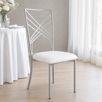 Chaises de salle à manger modernes, chaises d'événements pour hôtels, chaises de mariage dorées, chaises Chiavari en métal doré, mobilier métallique à vendre