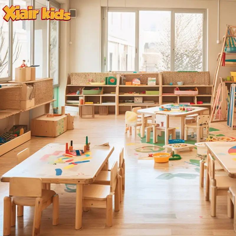 Xiएयर रंगीन लकड़ी के टोडलर किंडरगार्टन प्रीचुल नर्सरी फर्नीचर सेट बच्चे देखभाल डेकेयर बच्चों अध्ययन डेस्क और कुर्सी सेट