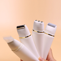 Tubes en plastique blancs faits sur commande ronds et ovales avec la caractéristique principale de flocage de rouleau de boule