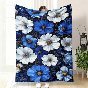 Couverture en flanelle florale, plaid, couverture de sieste, résistante à la décoloration, légère pour la chaleur hivernale, impression personnalisée, vente en gros - Product Image 2