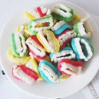 Bonbons gélifiés en forme de fausses dents pour Halloween |   Bonbons QQ Chewy au goût fruité |   Collations de loisirs en vrac pour influenceurs