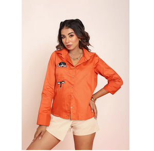 Chemise brodée avec un chien mignon pour femmes, chemisier léger à manches longues, haut décontracté à la mode, tenue d'été pour tous les jours - Product Image 1