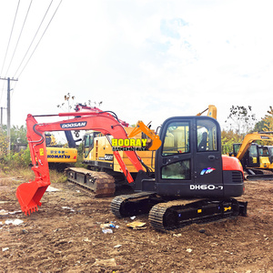 Excavadora de orugas mini Doosan DH60-7 usada de Corea, 6 toneladas, modelo 2020, pocas horas de trabajo, motor hidráulico, excavadora de 0.3m - Product Image 6