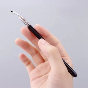 <span class=keywords><strong>Pinceau</strong></span> <span class=keywords><strong>Eye</strong></span> <span class=keywords><strong>Liner</strong></span> à pointe fine en gros Marque privée <span class=keywords><strong>Gel</strong></span> de maquillage des yeux <span class=keywords><strong>Pinceau</strong></span> Eyeliner incurvé Ultra fin <span class=keywords><strong>Pinceau</strong></span> à sourcils coudé - Product Image 5
