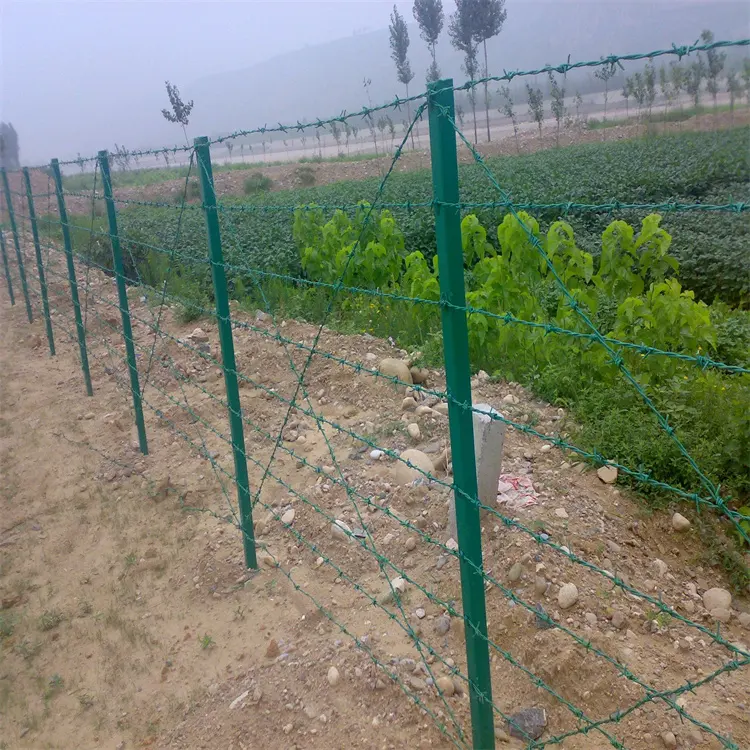 Pagar peternakan kekuatan tinggi buatan khusus pagar pertanian galvanis baru dengan kualitas tinggi buatan Tiongkok