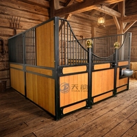 Écurie pour chevaux en acier galvanisé robuste, façade en U avec porte à charnières, grange modulaire préfabriquée, centre équestre, taille personnalisée