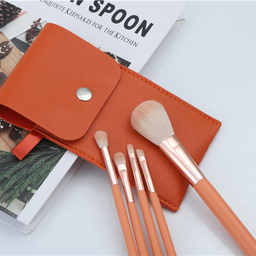 2021 wholesales makeup brush set super soft Cosmetic brush custom soft hair 5 pieces a bag