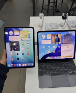 เครื่องมือสื่อสารลำลองประจำวัน<span class=keywords><strong>ท</strong></span>ี่เชื่อถือได้สำหรับปี 2025 สำหรับแท็บเล็ต Pro ระบบสัมผัส GSM 5G สำหรับการใช้งานระดับมืออาชีพ <span class=keywords><strong>โทร</strong></span>คมชัด - Product Image 1