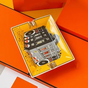 Cenicero Cuadrado de Lujo Estilo Americano, Juego de Platos para Cigarros, Caja de Cerámica de Porcelana Portátil, Logotipo Personalizado, Ecológico y Moderno - Product Image 1