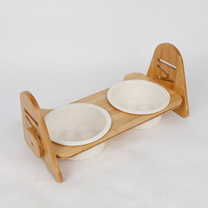 Mangeoire double pour animaux de compagnie en bambou, avec bols en mélamine, design moderne surélevé pour chats et chiens, plat pour nourriture et eau, support portable - Product Image 4