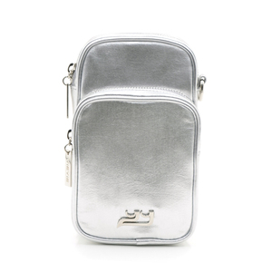 กระเป๋าสะพายข้างสีเงินเมทัลลิกผสมไนลอนคุณภาพพรีเมียม พร้อมสายสะพายแบบถอดได้และรายละเอียดห่วงด้านข้างสำหรับใช้ในชีวิตประจำวัน - Product Image 2