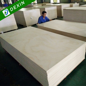 1220x2440mm 5mm 9mm 18mm <span class=keywords><strong>compensato</strong></span> commerciale <span class=keywords><strong>di</strong></span> legno <span class=keywords><strong>di</strong></span> <span class=keywords><strong>pioppo</strong></span> Okoume / Bintangor <span class=keywords><strong>compensato</strong></span> impiallacciato dal produttore della Cina - Product Image 6